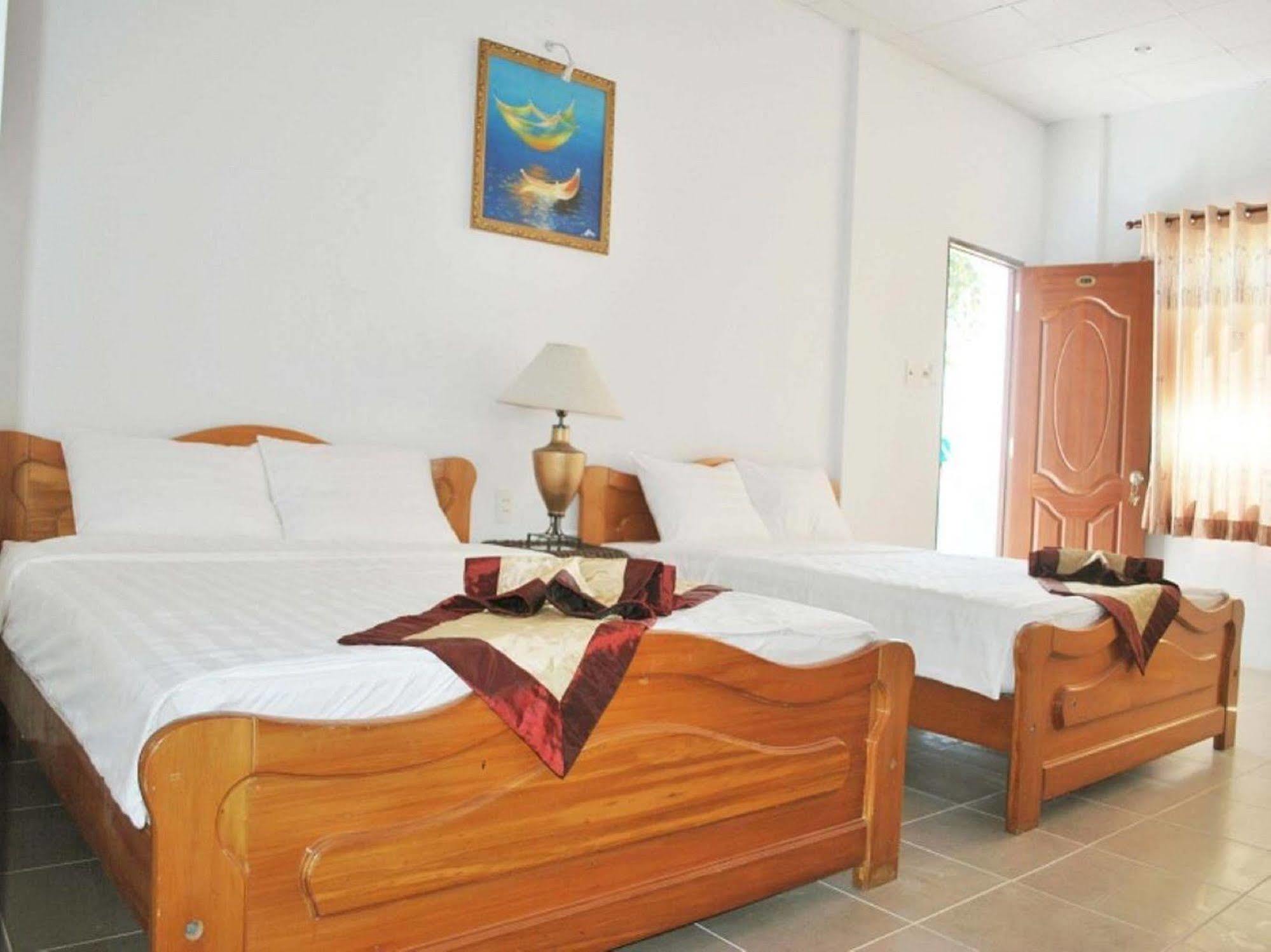 Phi Yen Hotel Chi Khu Co Ong Zewnętrze zdjęcie